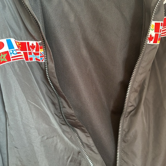 Disney Parks Authentic Epcot Windbreaker - Picture 6 of 7